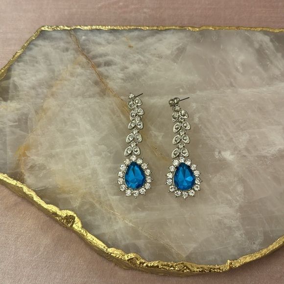 EMBELLISHED WOMEN EARRINGS - Picture 3 of 11